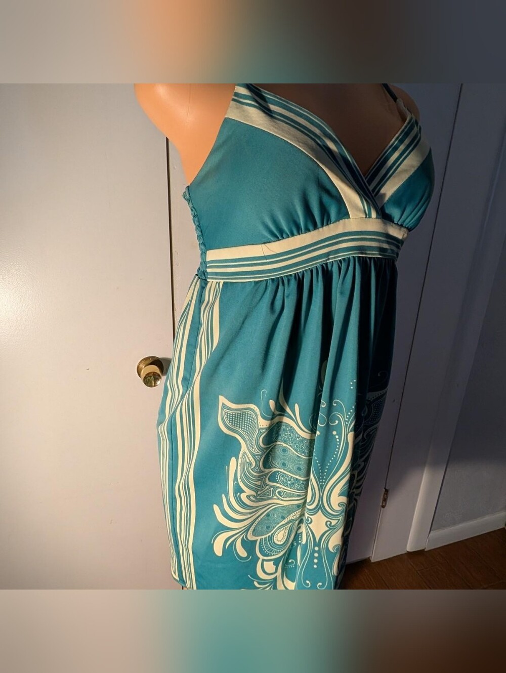Flying Tomato Teal maxi dress with white stripes and floral design. Size L - Picture 2 of 7